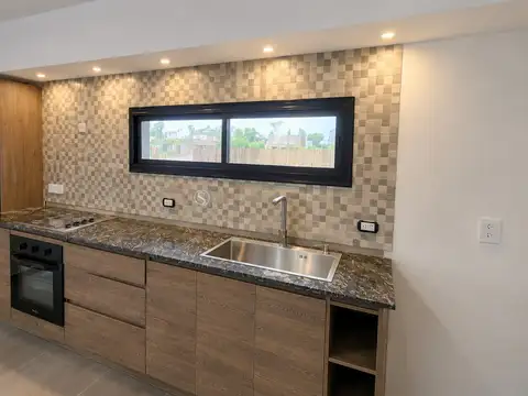 Casa en Venta en Pilar del Este - Santa Emilia, USD 180.000