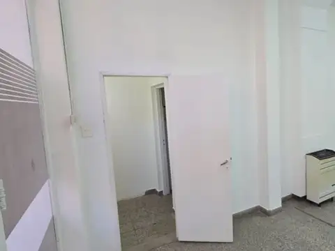 Oficina en Alquiler al Sur