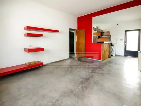 Depto Tipo Casa en Venta de 2 ambientes
