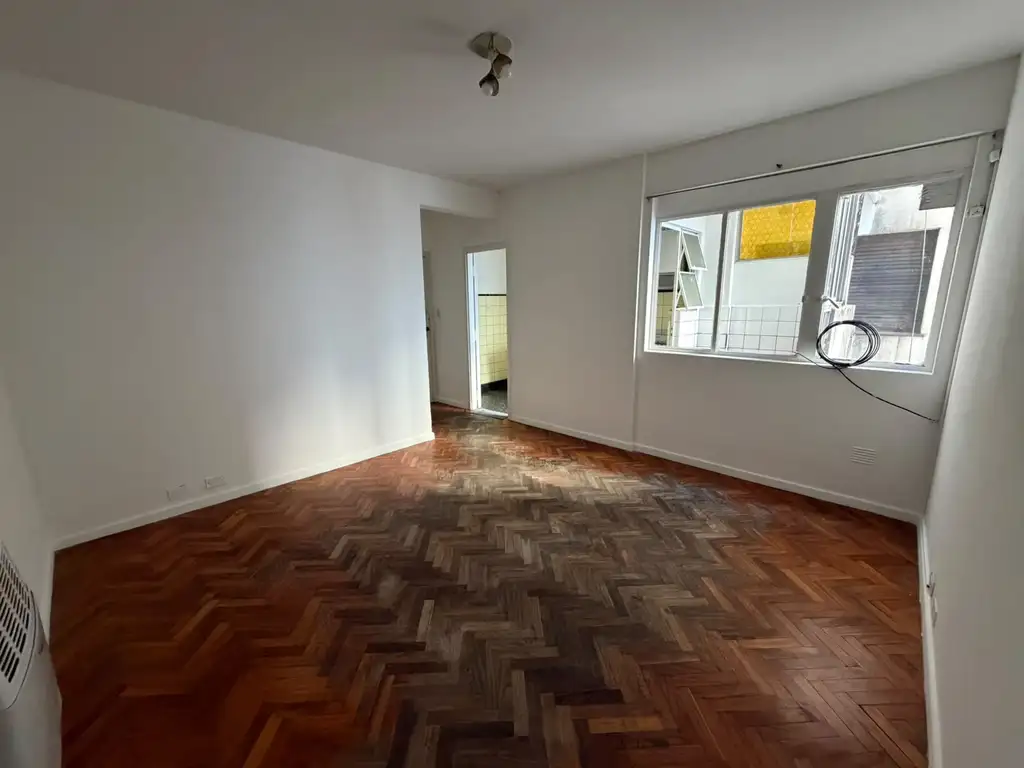 Charcas 3900, Piso 5