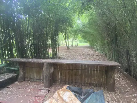 VENDO IMPRESIONANTE GRANJA PESQUE Y PAGUE EN POSADAS MNES
