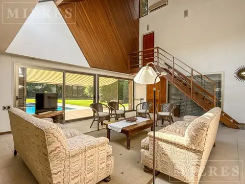 Casa en venta en Olivos Golf Club