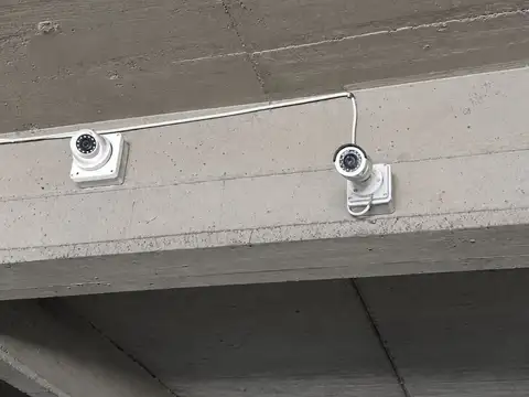 VENTA COCHERA  AVELLANEDA