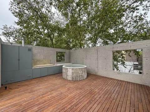 Casa 6 ambientes con 3 baños