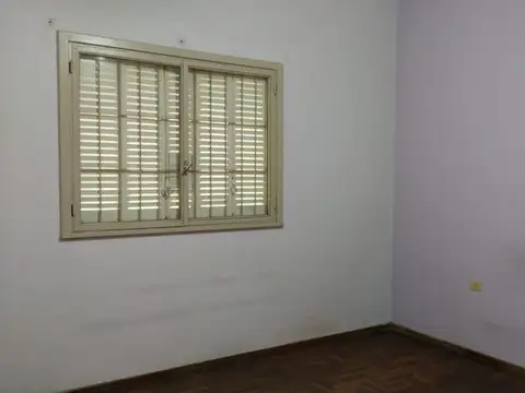 Depto Tipo Casa en Venta en Villa Bonich, USD 65.000