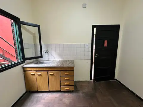Depto Tipo Casa en Alquiler 50 años