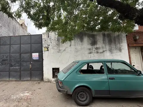 Galpón sobre lote terreno propio en Pompeya Venta Mixtura B3