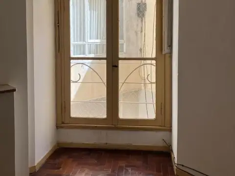 Departamento en Alquiler en Coghlan, $ 790.000