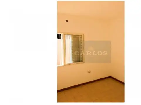 Casa 2 ambientes con 1 baño