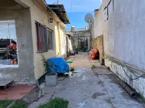 Depto Tipo Casa 3 ambientes con 1 baño