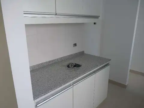 O´Higgins 100, Piso 2