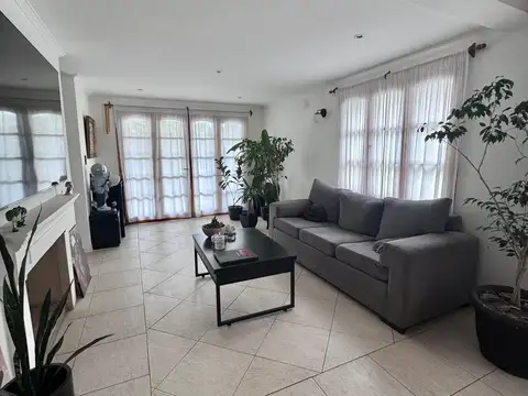 Casa en Venta en Mendoza, Capital
