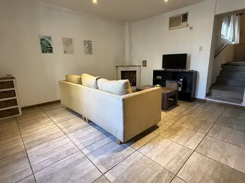 Depto Tipo Casa en Venta de 4 ambientes
