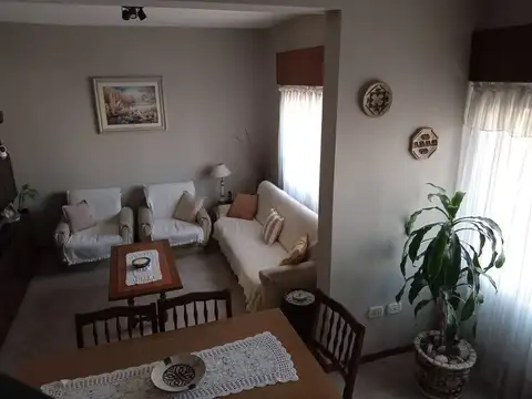 Depto Tipo Casa en Venta de 3 dormitorios