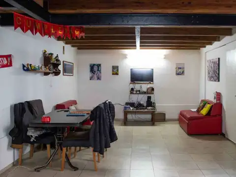 Depto Tipo Casa en Venta de 4 ambientes