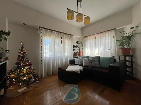 Depto Tipo Casa en Venta de 3 ambientes