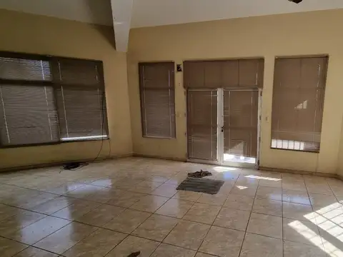 Alquiler | Local Comercial | Excelente ubicación | San Lorenzo | Bo Villa Felisa