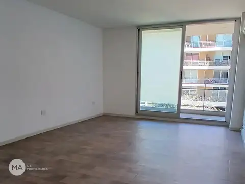 Departamento en Venta en Fisherton, USD 69.000