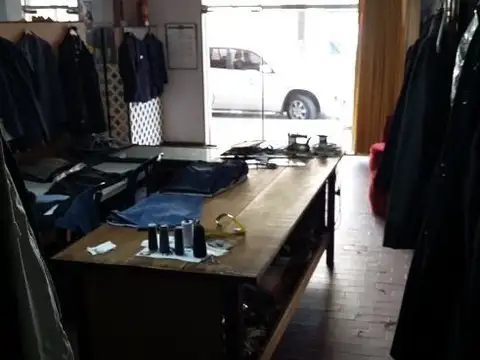 Local en Venta 30 años