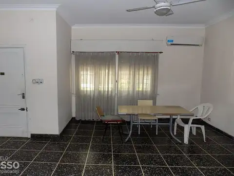CHALET 5 AMBIENTES – PQUE. JOHNSTON