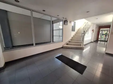 ALQUILER MONOAMBIENTE CON BALCON SAN MARTIN CENTRO