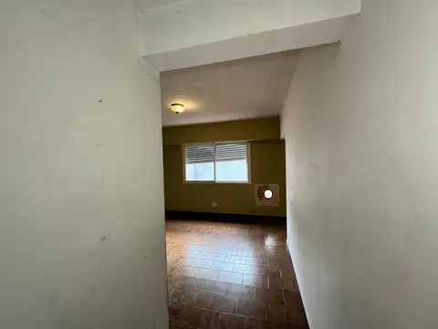 Depto Tipo Casa 4 ambientes con 1 baño