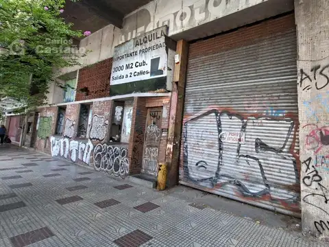 Exc Galpón 2300m2 cerca del Túnel.