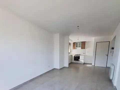 Departamento 4 ambientes con 3 baños
