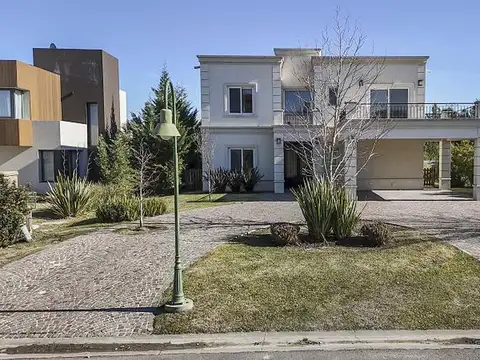 Casa en Venta de 6 dormitorios
