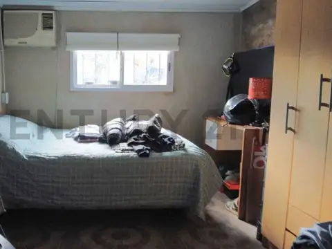 Casa 5 ambientes con 1 baño
