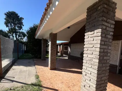 Casa en Venta en Funes, USD 139.000