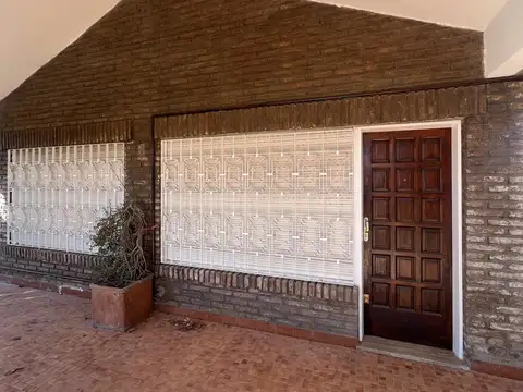 Casa en Venta al Suroeste