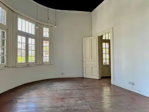 Santa Fe y Roca - Oficina en alquiler