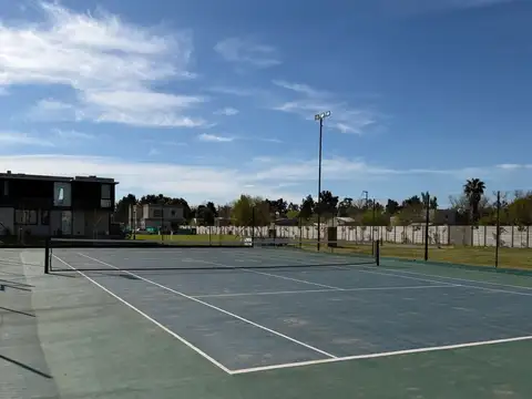 Terreno de 397 m2 en venta en El Olivar, Pilar, Gba Norte