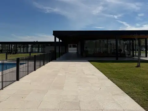 Terreno en Venta 16  mts Fondo