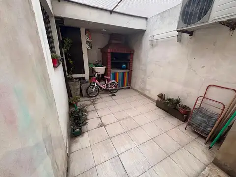 Depto Tipo Casa en Venta de 3 ambientes