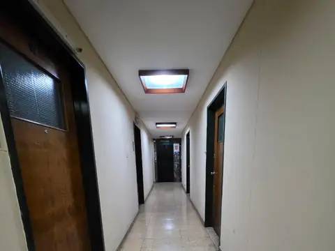 Oficina 2 ambientes con 1 baño