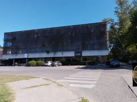 Oficina en Alquiler al Oeste