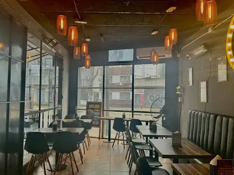 Venta de local c/ ph a refaccionar FLORESTA