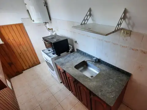 QUILMES CENTRO - MONOAMBIENTE EN ALQUILER