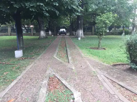 Casa - Barrio Parque Leloir