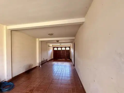 Depto Tipo Casa en Venta con 3 cocheras