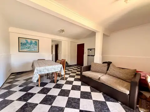 Depto Tipo Casa en Venta de 4 dormitorios