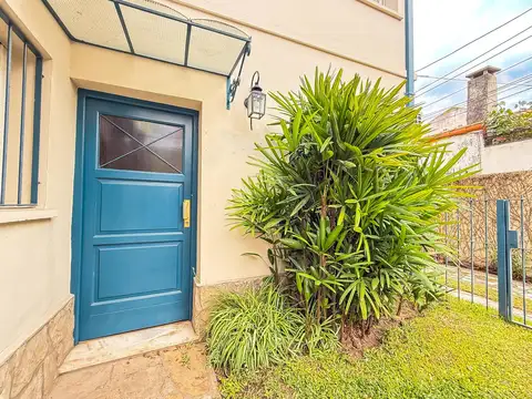 Depto Tipo Casa en Venta de 5 ambientes