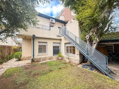 PH de 5 Ambientes en Venta, Con Jardín y Parrilla - Beccar, San Isidro
