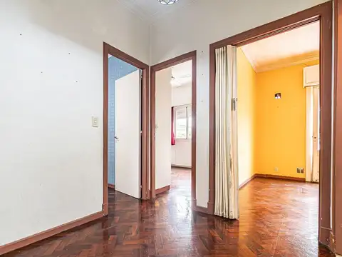 Depto Tipo Casa 4 ambientes con 2 baños