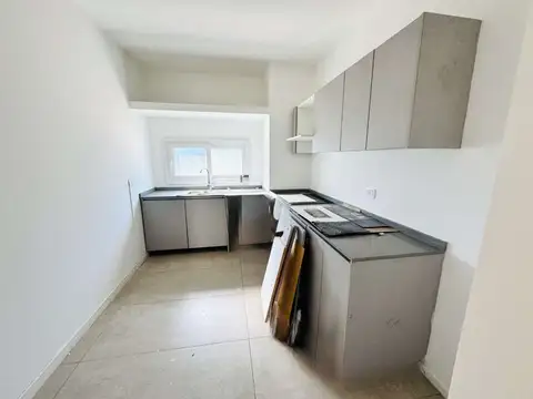 Casa en Alquiler con 1 cochera