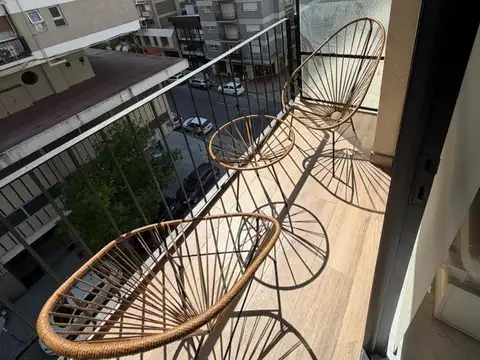 MONOAMBIENTE MARAL V A RECICLADO C/BALCON!