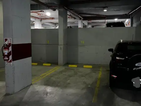Cochera ubicada en subsuelo