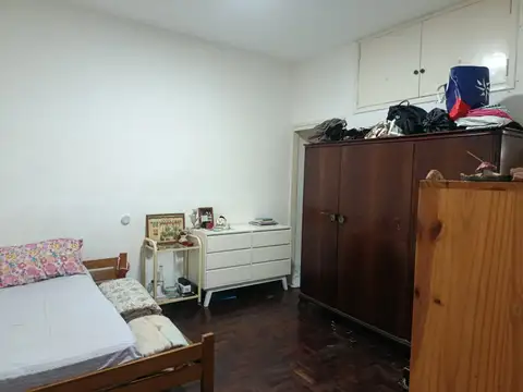 Depto Tipo Casa 4 ambientes con 2 baños
